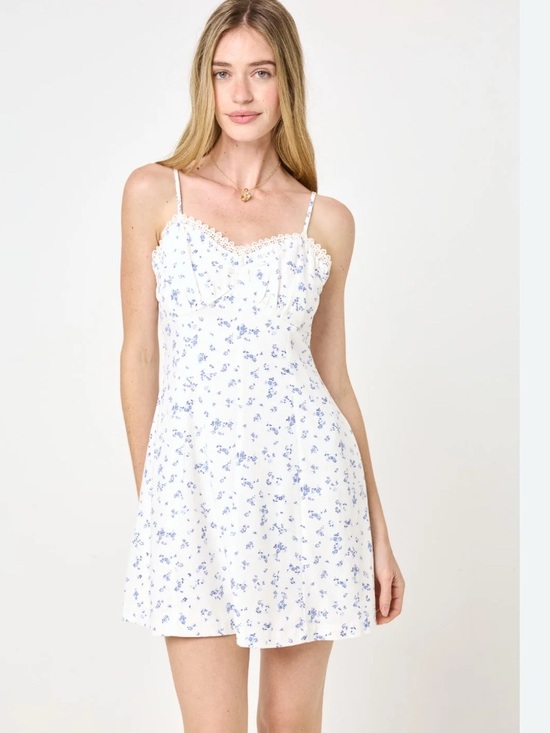 Trixxi Other - “Ditsy” Floral Sweetheart-Neck Mini Dress